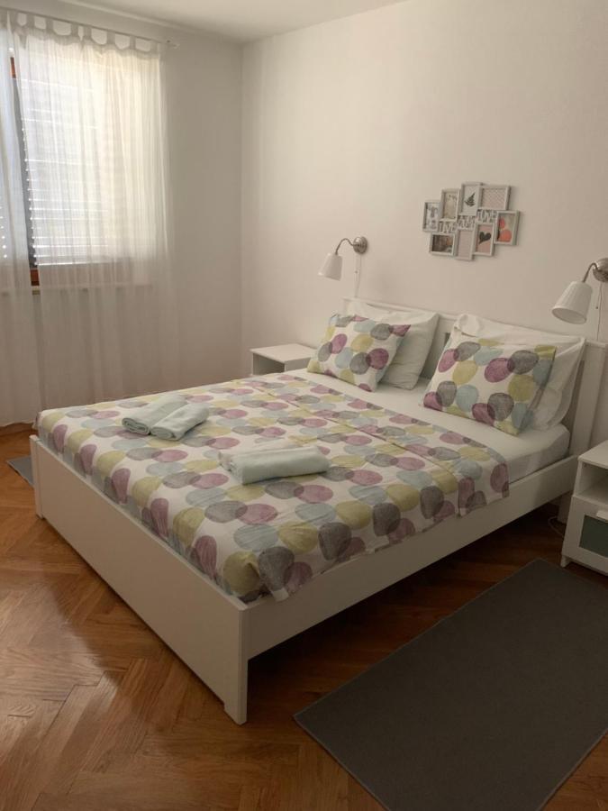 Apartments Toni-Малинська Екстер'єр фото