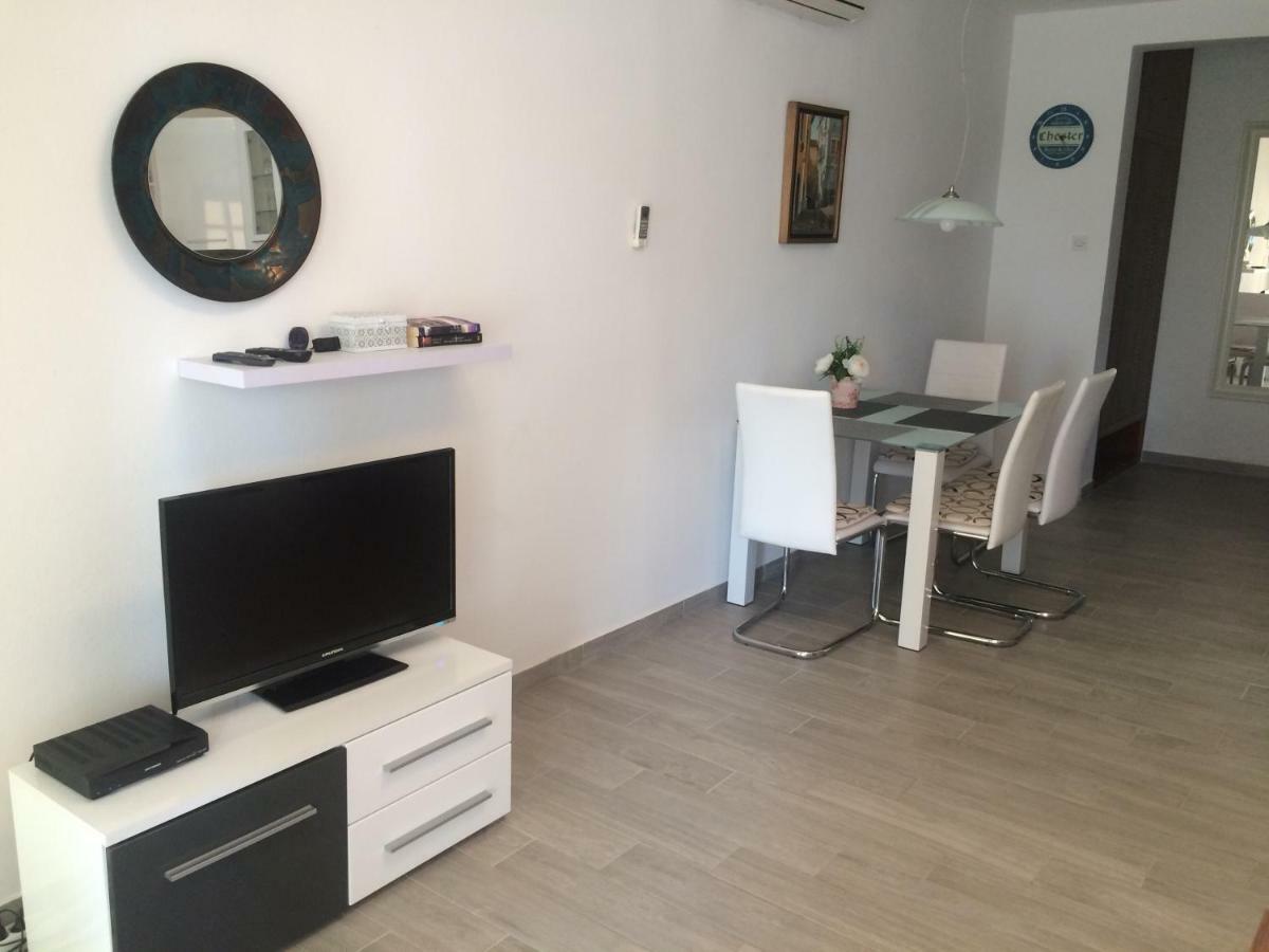 Apartments Toni-Малинська Екстер'єр фото