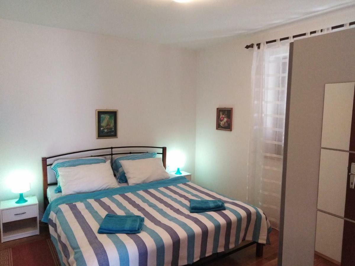 Apartments Toni-Малинська Екстер'єр фото